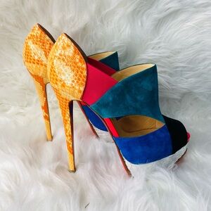 Christian Louboutin “Pitou” Python Pumps Authentic Size 37.5